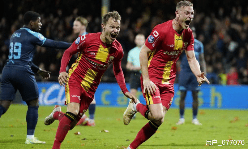 开元棋牌-阿贾克斯大胜对手，持续领跑荷甲榜单(阿贾克斯荷甲90大胜 全队8人破门)